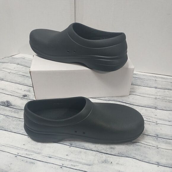 Crocs On the Clock Work Slip On Mens 9 Womens  11 Black Shoes - Picture 3 of 8